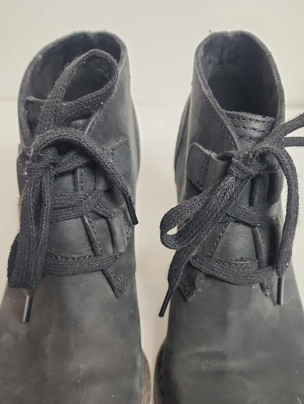 Clarks Unstructured Black Lace-Up Nubuck Ankle Booties with Block Heel Size 8.5